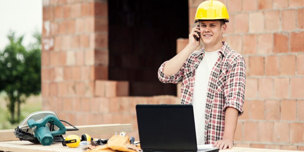 Social Media Marketing for Tradesmen: How UK Builders Can Get More Clients Online